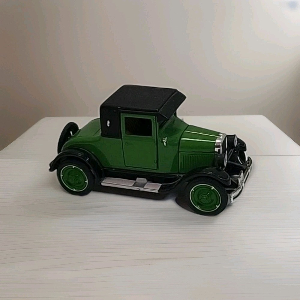 National Motor Museum 1926 Chevy Superior V-2 Passenger Coupe Diecast 1:32